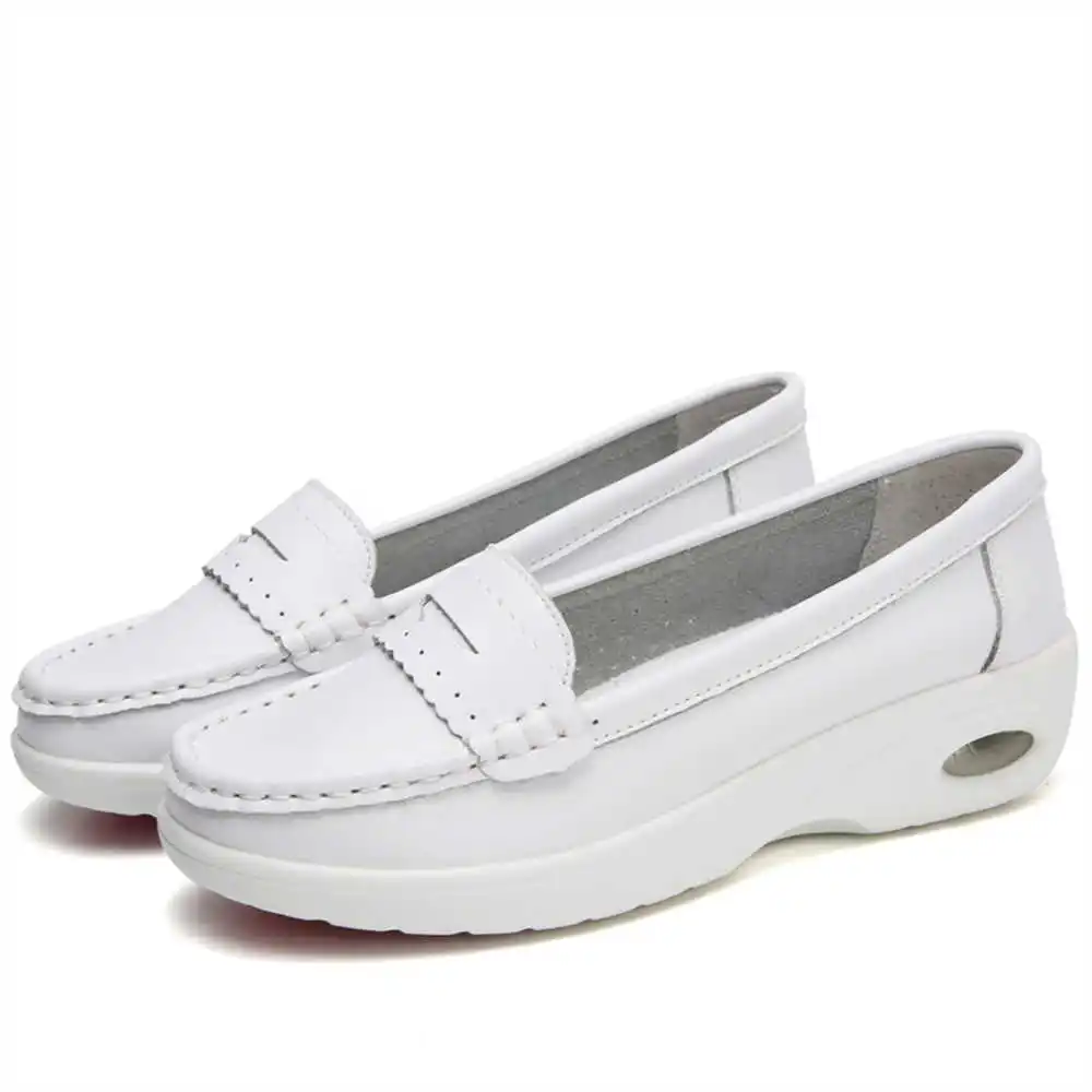 Thick Sole Slipon White Traine - Best Tech Office Accessories บทวิจารณ์และราคา